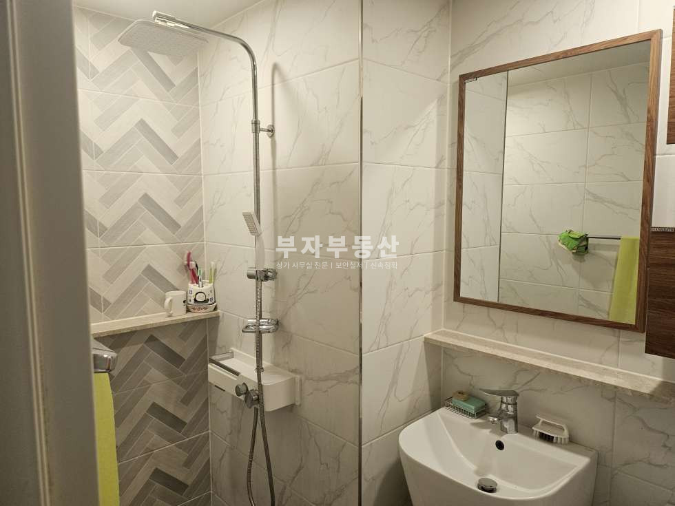 경기 광주시 초월읍 지월리 305동 실28 지월리 다세대 주택 매매 방3욕실2 즉시입주가능 엘베있음 매매 매물번호 10388 사진 5